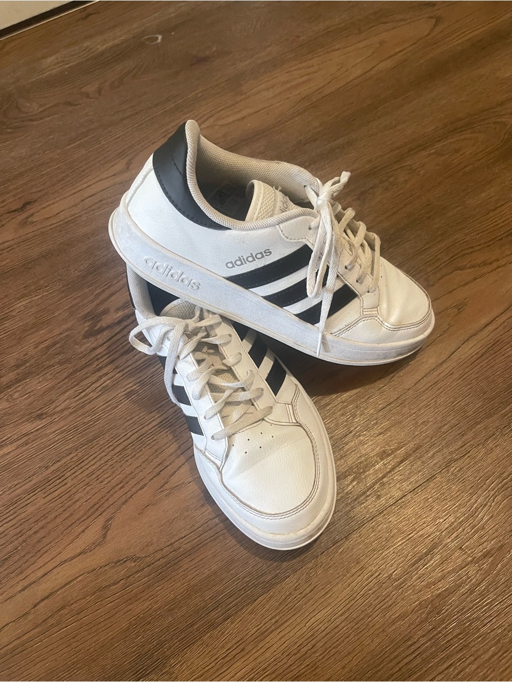 adidas Men’s White Sneakers with Black Stripes